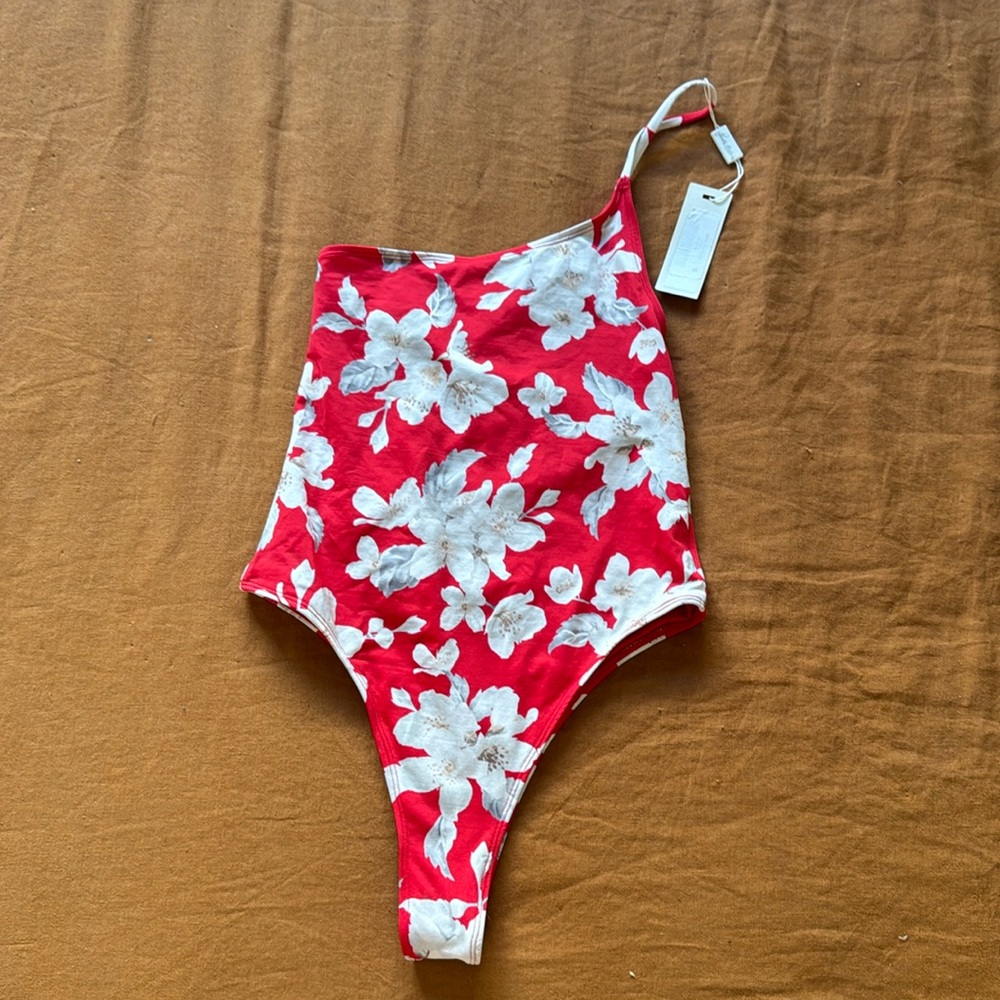 one shoulder one piece swim || s || Frankie’s bikinis